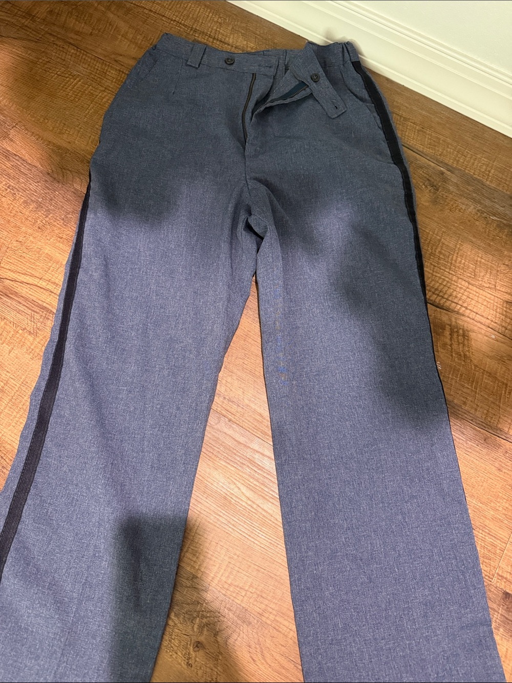 Postal women’s pants
